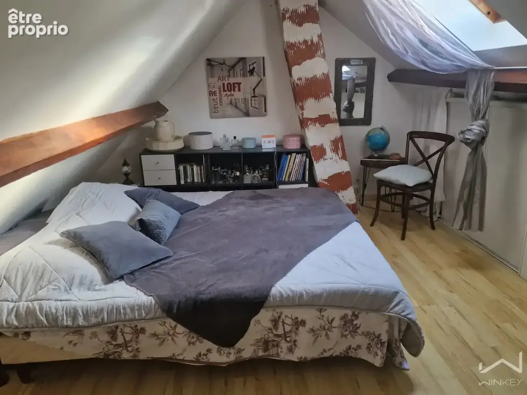RARE SUR LE SECTEUR - Maison de Ville avec 3 GARAGES FERMÉS INTERIEURS - 111 m2 au sol - 3 chambres - 2 caves - photo 12