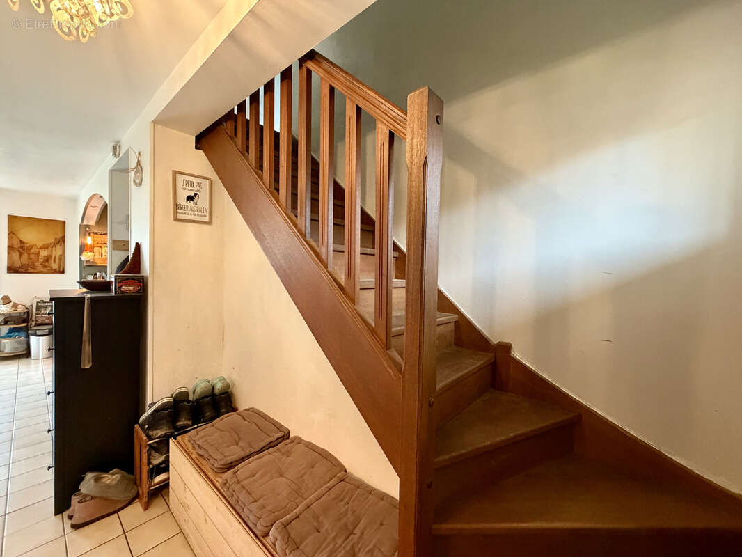 Maison à COULOMMIERS