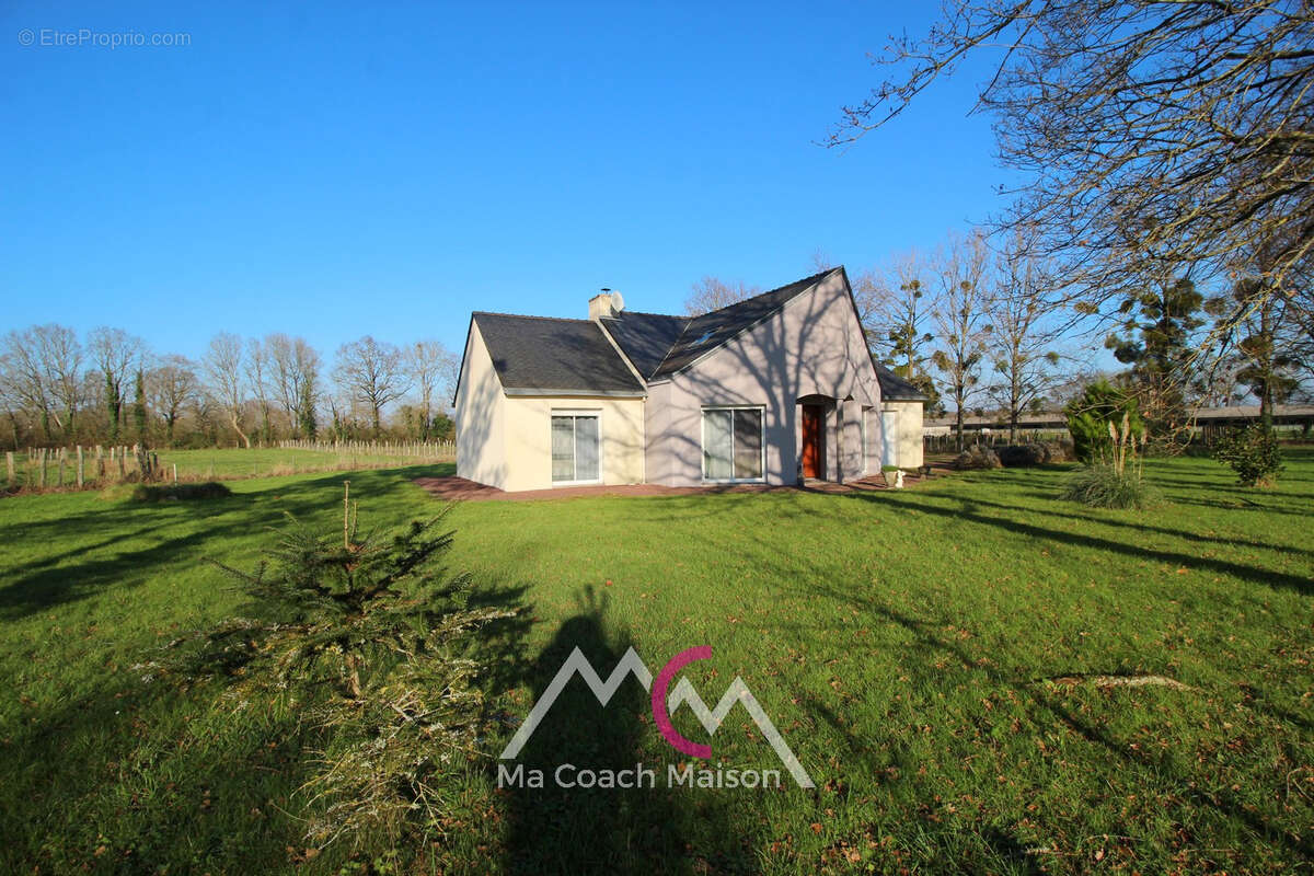 Maison à SAINTE-ANNE-SUR-BRIVET
