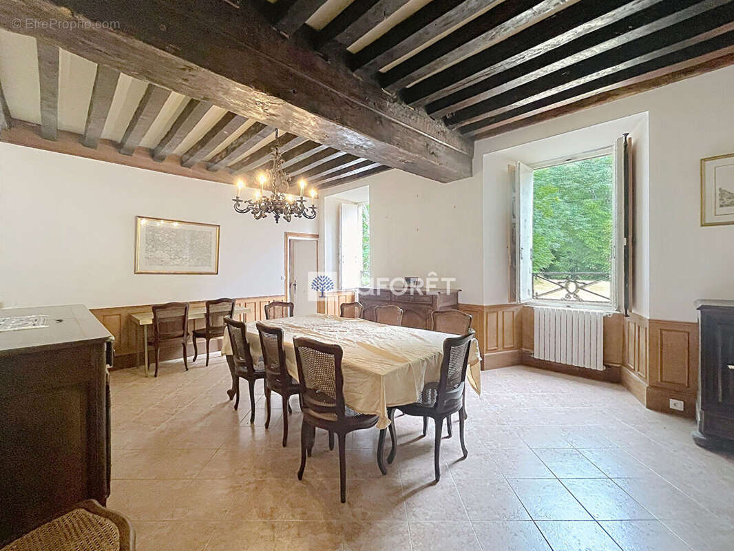 logis dépendances parcSecondigny 10 pièce(s) m2 - photo 7
