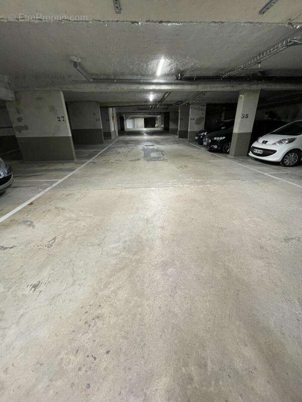 Appartement à EPERNON