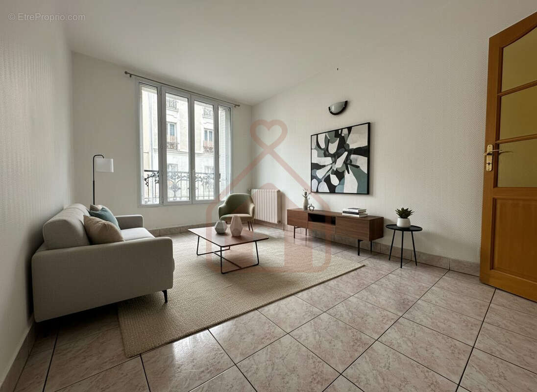 Appartement à IVRY-SUR-SEINE