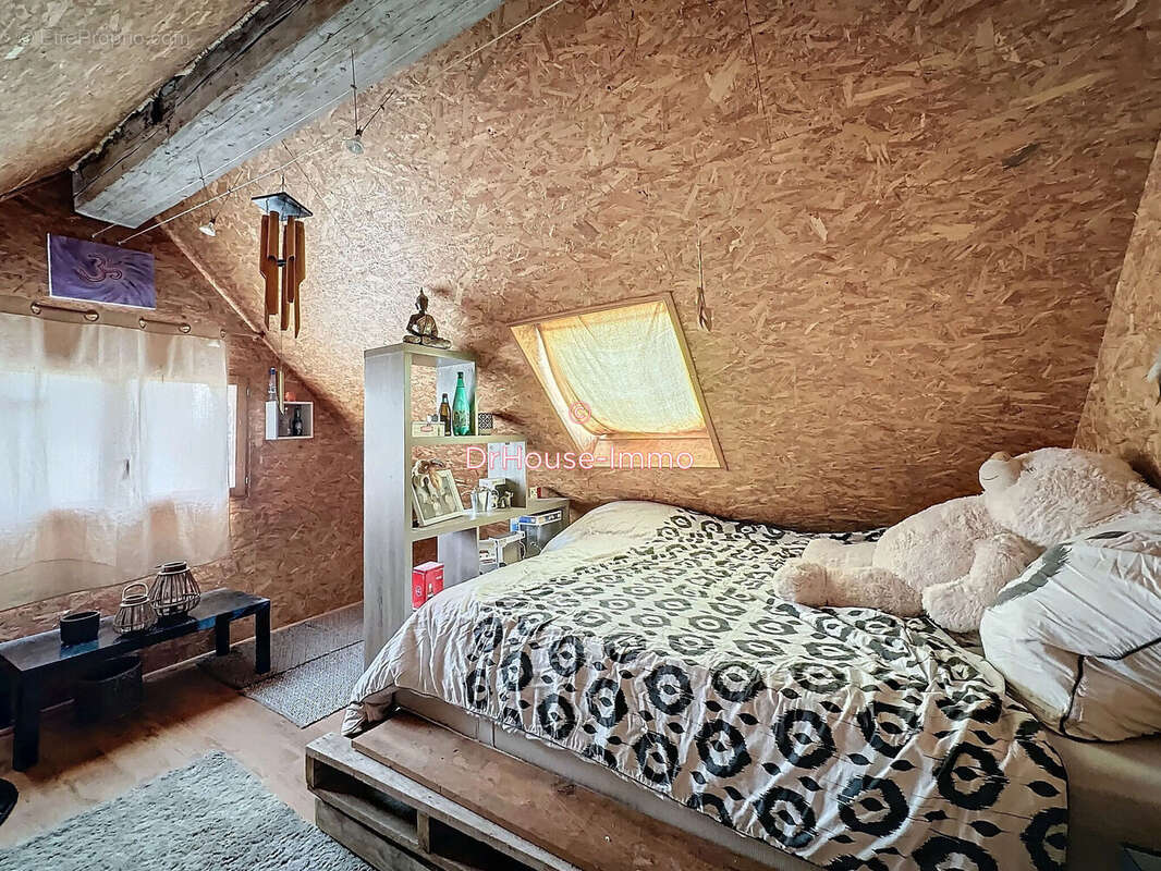 Maison à LAMONZIE-SAINT-MARTIN