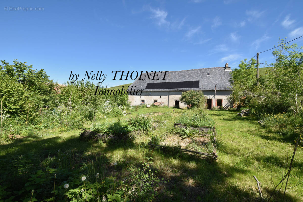Maison à MONTBOUDIF