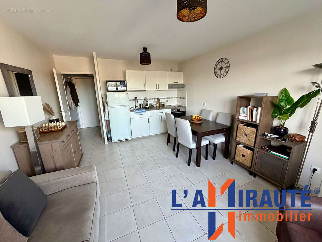 Appartement à SARTROUVILLE