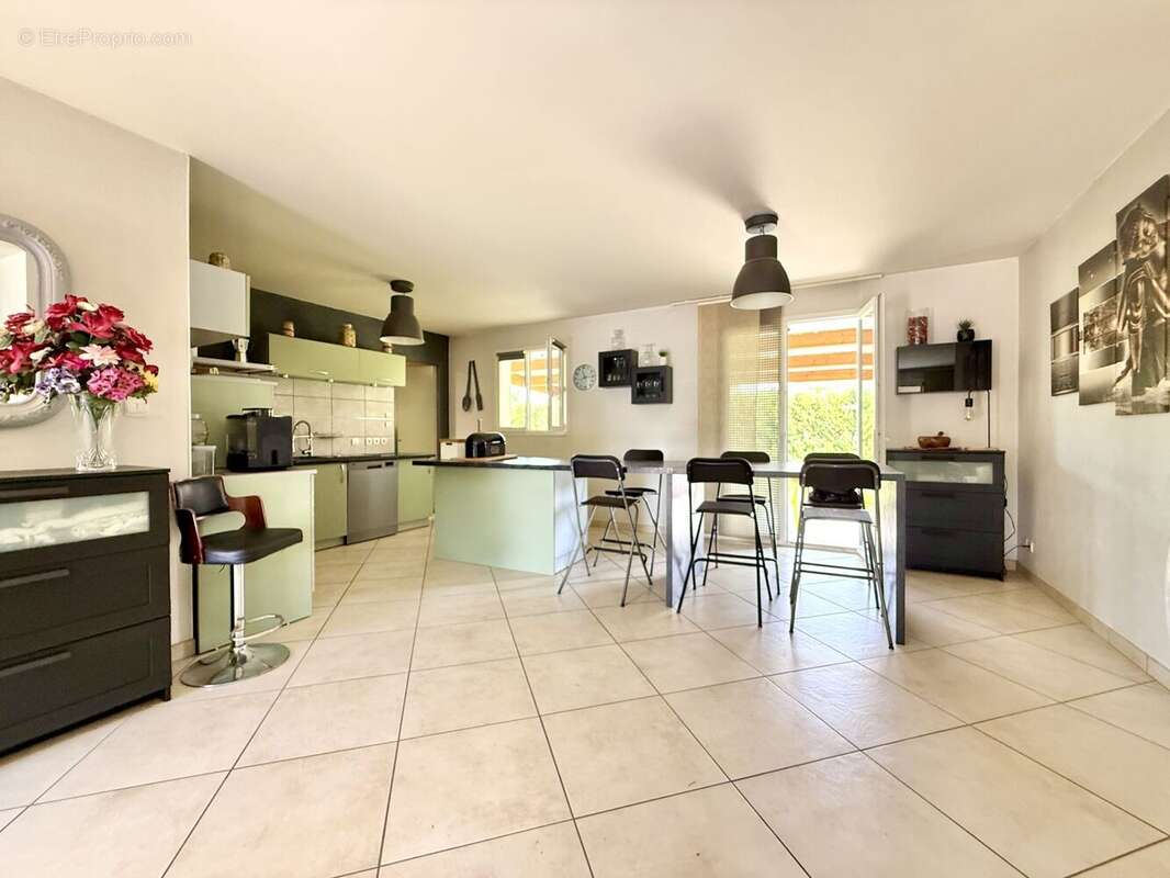 Maison à SAINT-ANDRE-LE-COQ