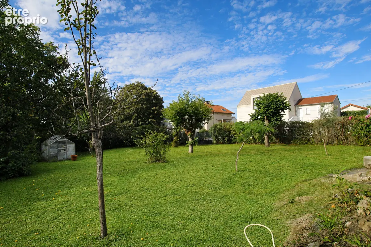 Maison familiale 8 pièces 5 chambres  171 m² Terrain 1 200 m² - photo 6