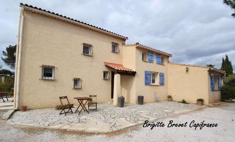 Maison à SAINT-MAXIMIN-LA-SAINTE-BAUME