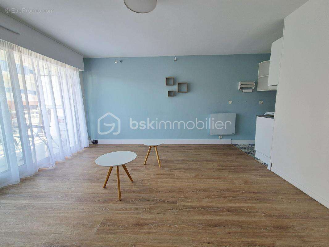 Appartement à CAMIERS