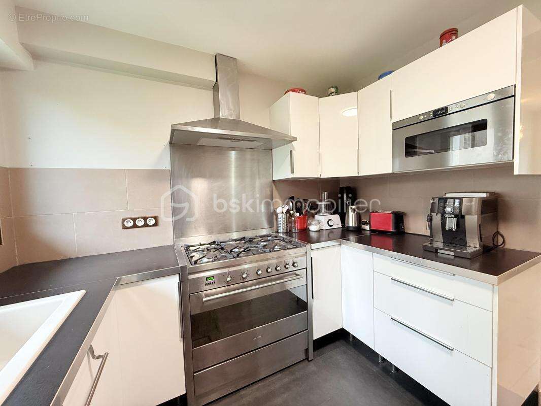 Maison à LE PERREUX-SUR-MARNE