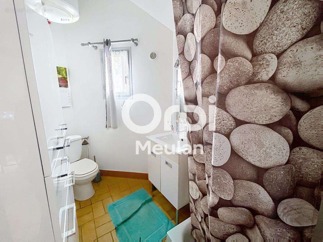 Appartement à MEULAN