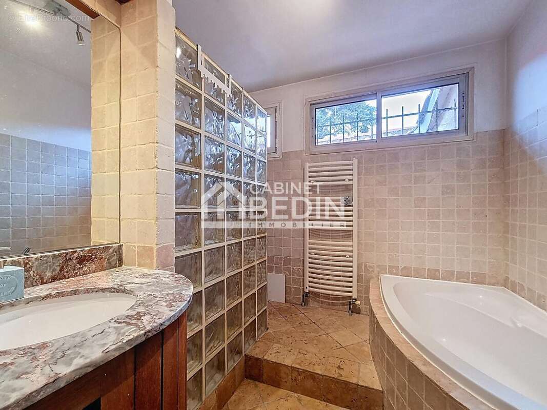 Maison à FONBEAUZARD