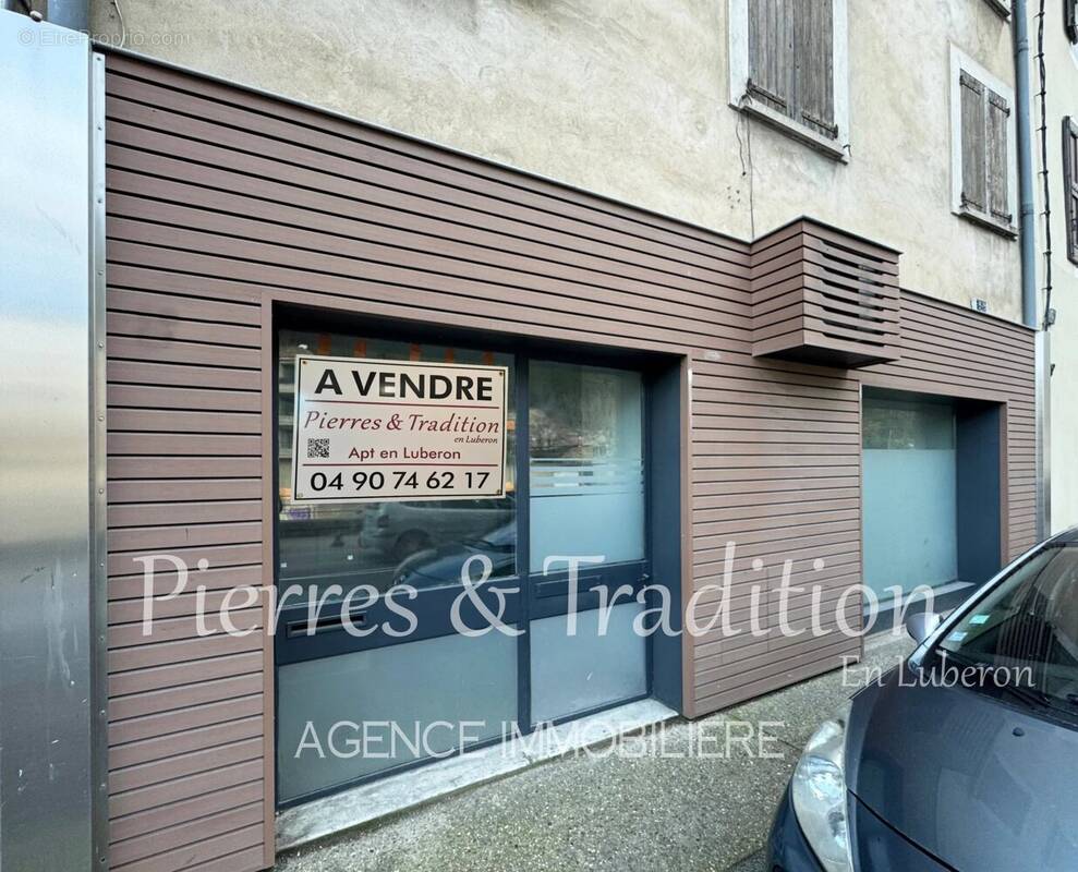 Commerce à APT