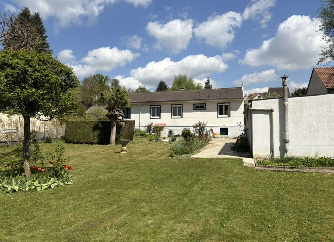 Photo 3 - Maison à JOUY-SUR-MORIN