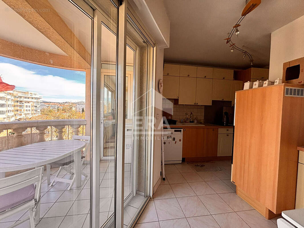 Appartement à FREJUS