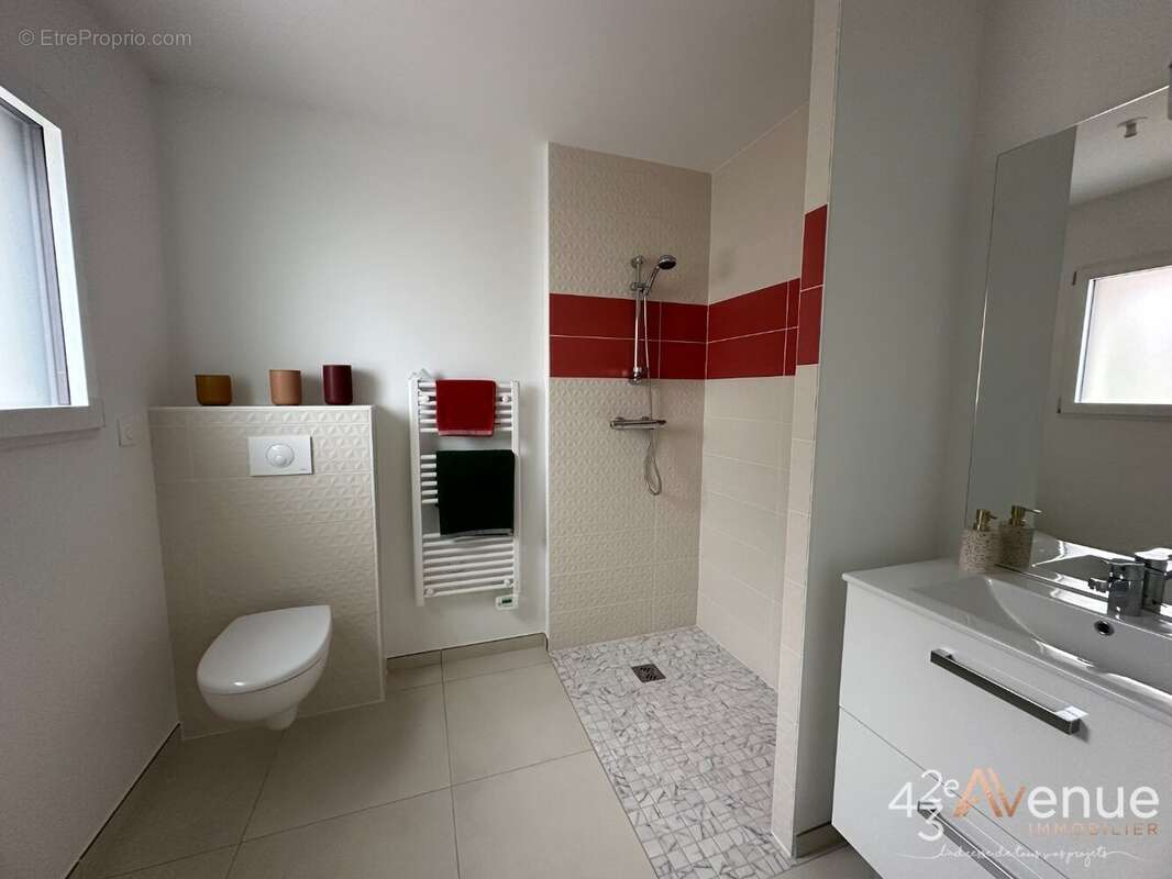 Maison à SAINT-JUST-SAINT-RAMBERT