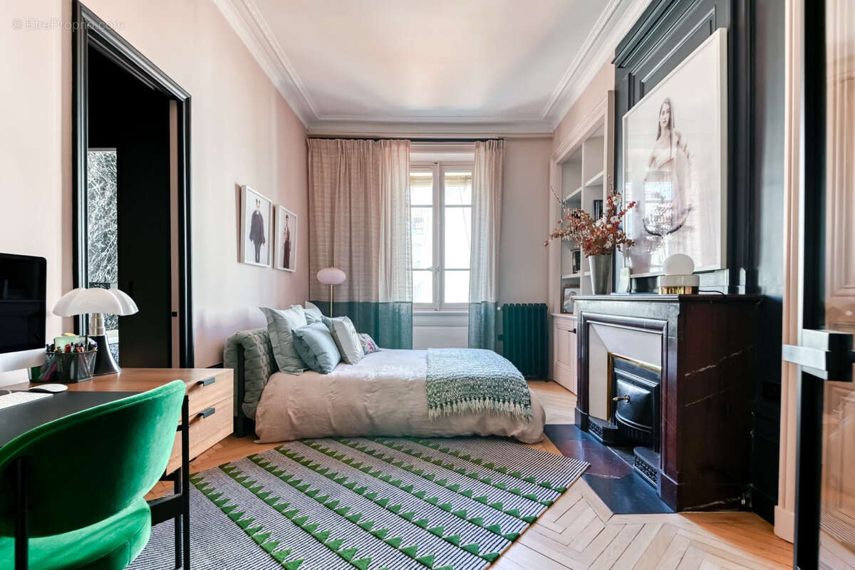 Appartement à LYON-6E