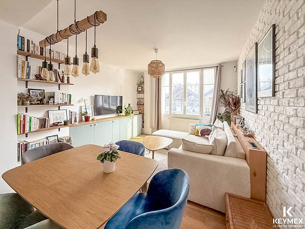 Appartement à ASNIERES-SUR-SEINE