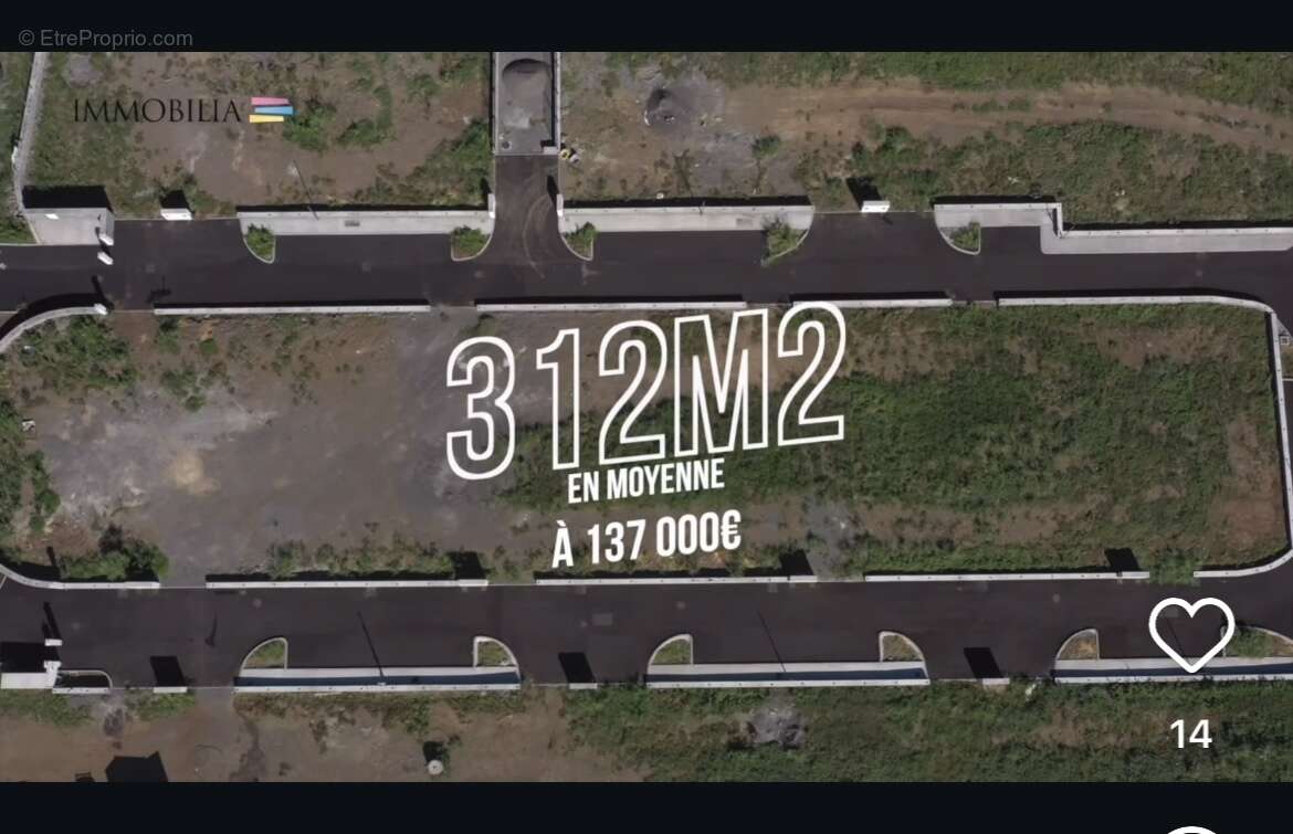 Terrain à SAINT-LOUIS