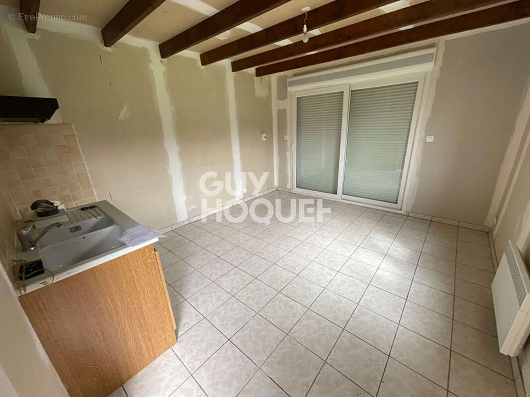 Maison à SAINT-SAUVEUR-LENDELIN