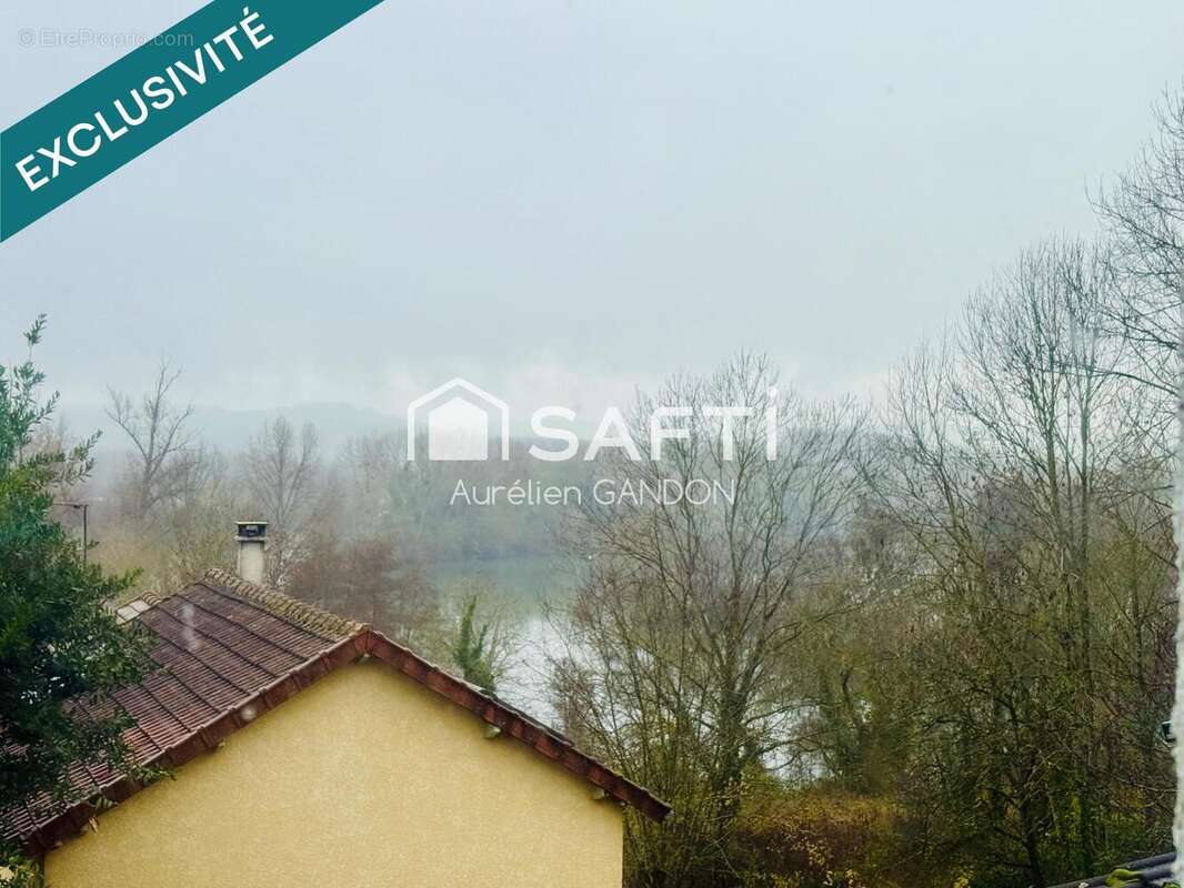 Photo 2 - Maison à SAINT-AUBIN-SUR-YONNE