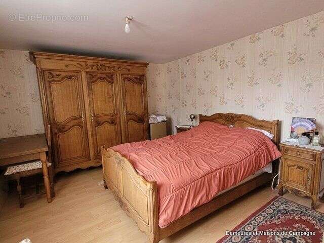 Maison à LE TEILLEUL