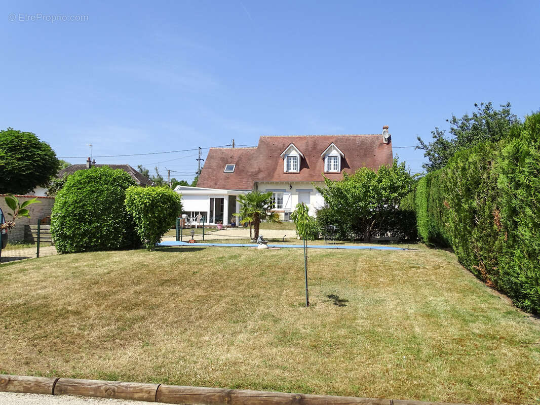Maison à VILLEFRANCHE-SUR-CHER