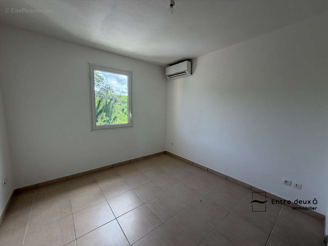 Appartement à LE ROBERT