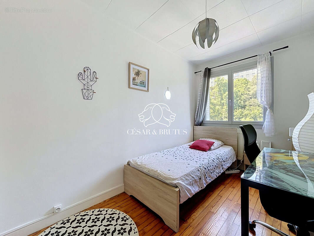 Appartement à OULLINS