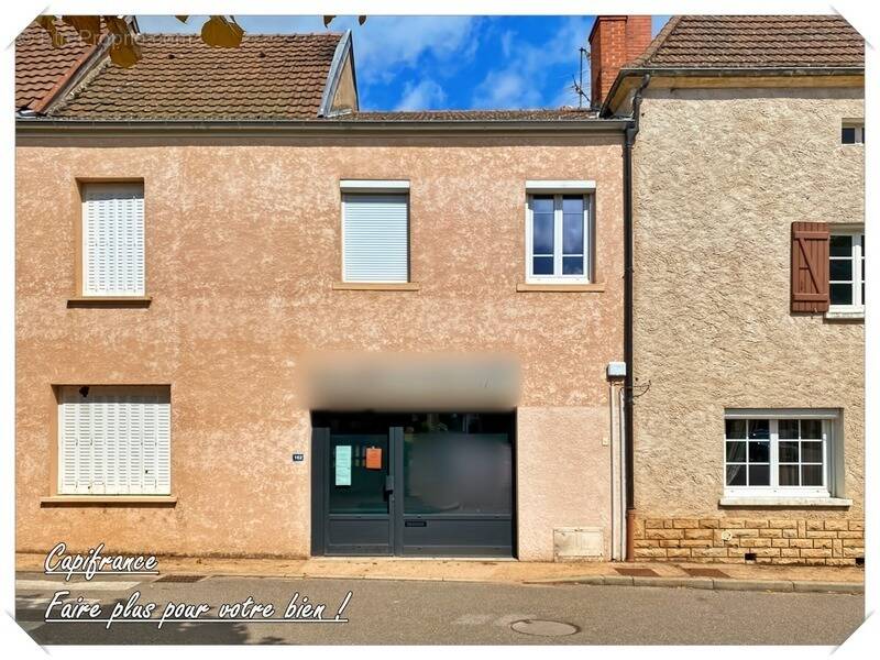 Maison à GIBLES