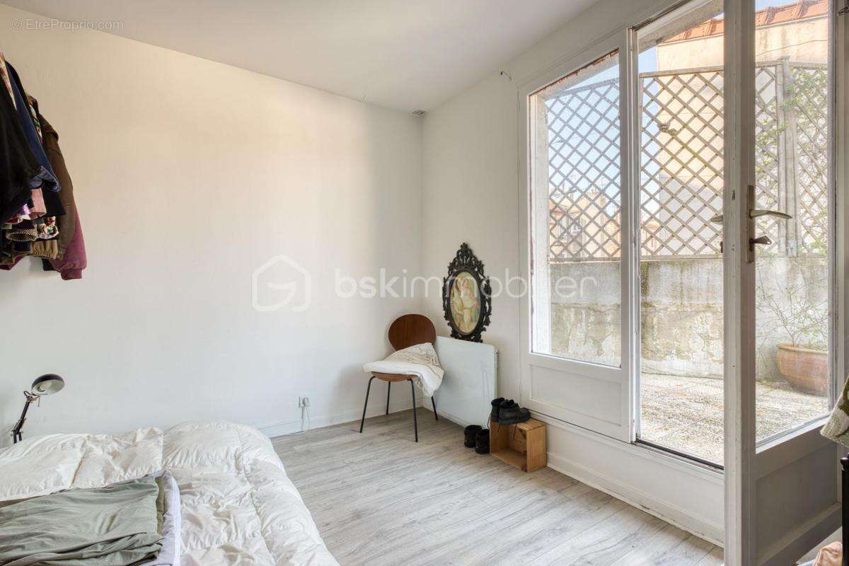 Maison de ville T5 (4 chambres) de 155 m2 - VILLA CHASSAGNOLLE - LES LILAS - photo 20