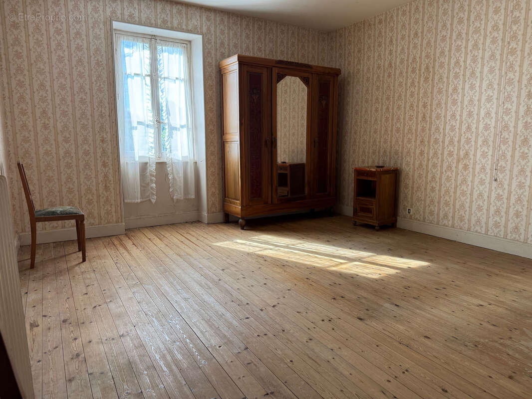 Maison à PIONSAT