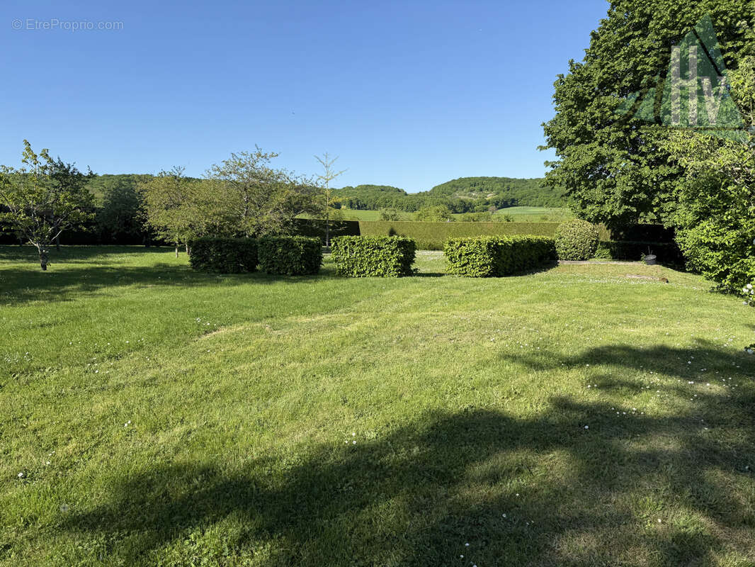 Maison à NOGENT-SUR-SEINE