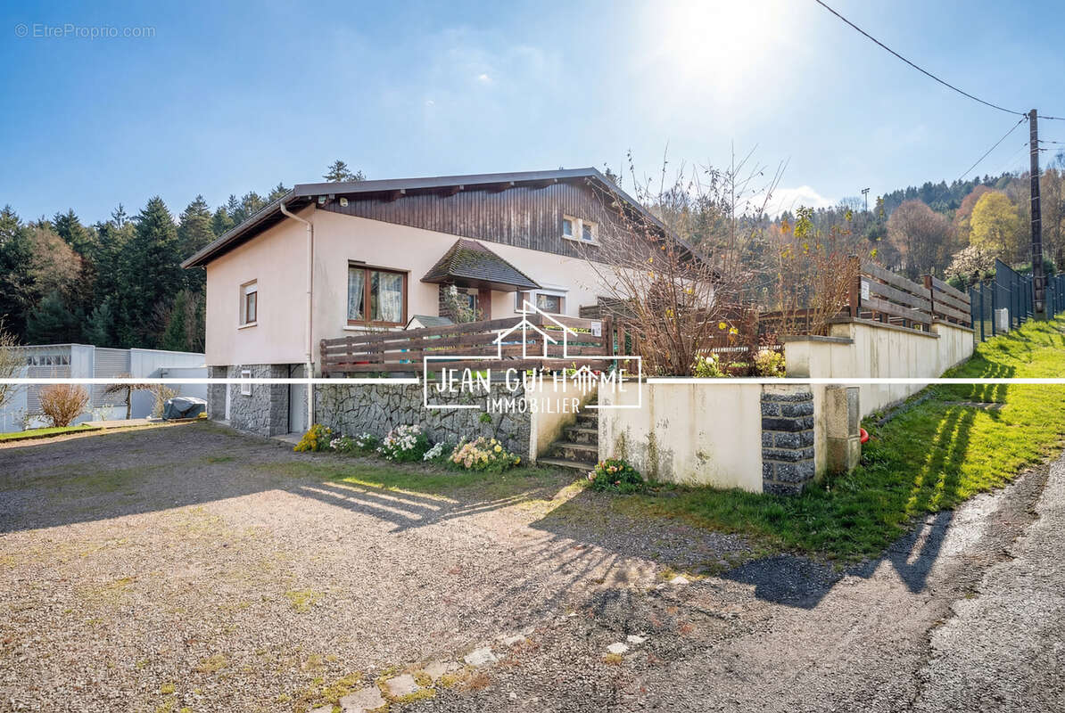 Maison à SAINT-NABORD