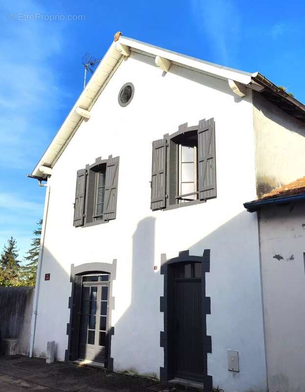 Appartement à SALIES-DE-BEARN