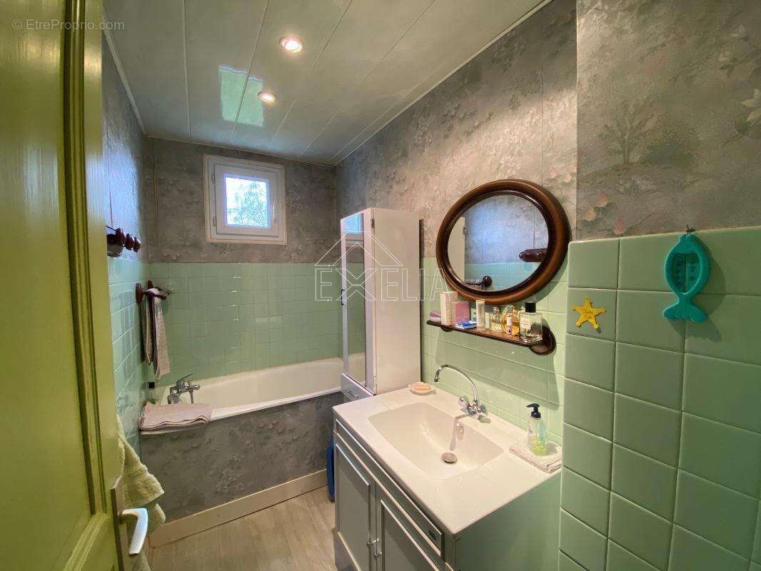 Maison à ROSNY-SUR-SEINE