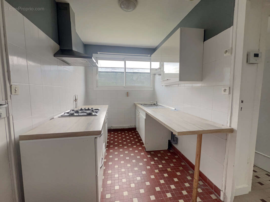 Maison à VILLENAVE-D&#039;ORNON