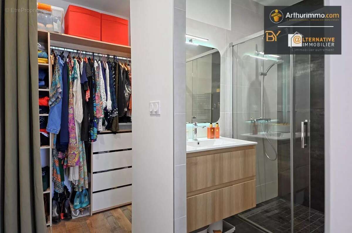 Maison à SAINT-ERBLON