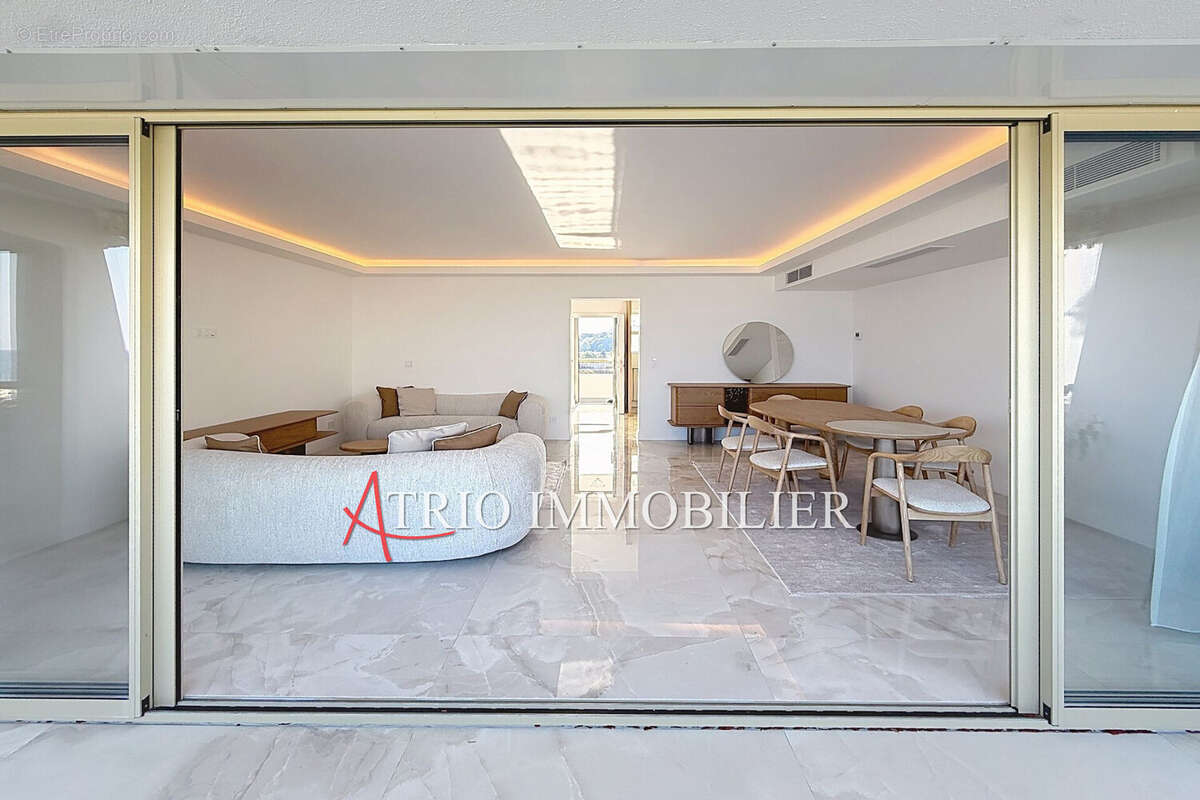 Appartement 90 m² à Villeneuve-Loubet  - photo 2