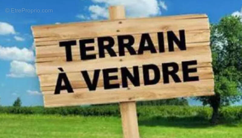 Terrain à MORANGIS