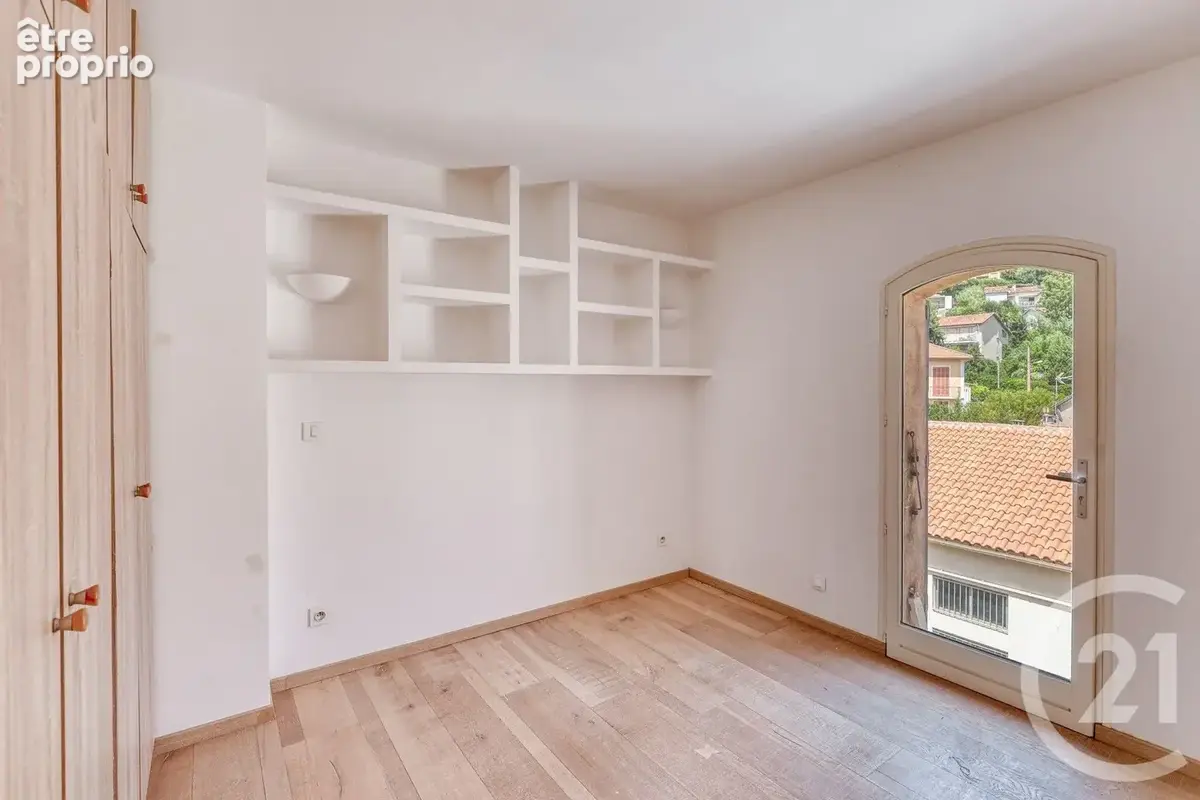 Appartement 6 pièces 204 m² à vendre à Hyeres (83400) - photo 23