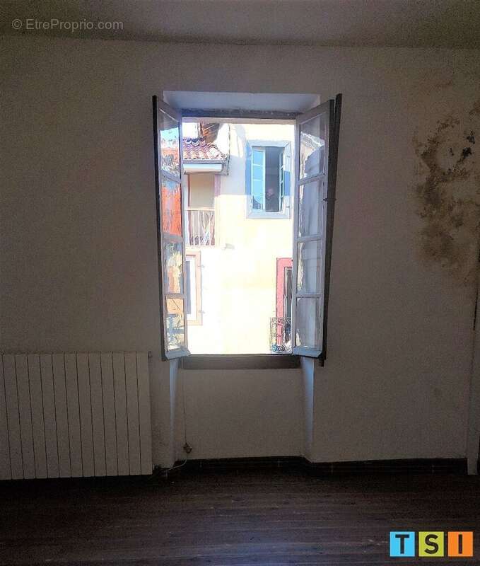 Immeuble sur 2 niveaux avec 2 entrées, 2 appartements à creer centre village - photo 27