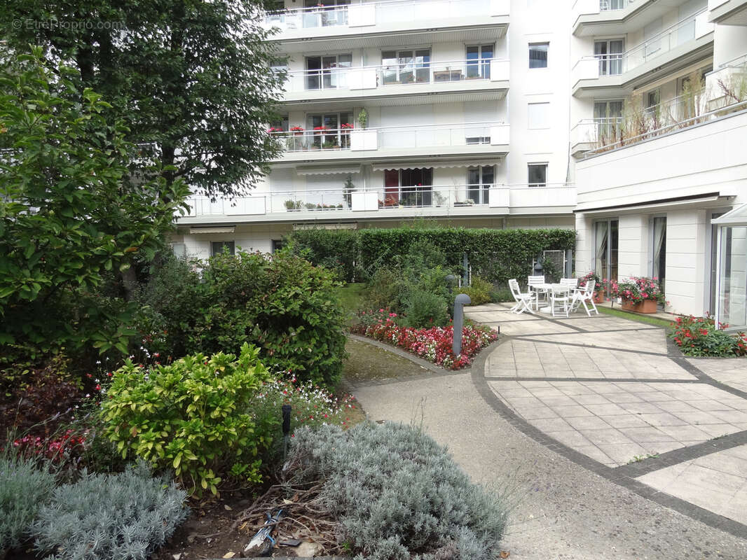 Appartement 3 pièces 72m2 en résidence pour seniors Boulogne-Billancourt - photo 4