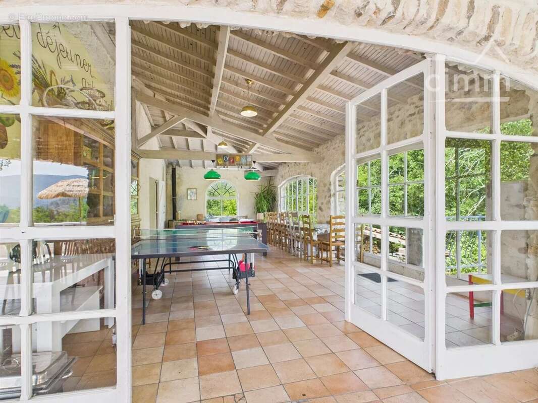 Maison à MOLIERES-SUR-CEZE