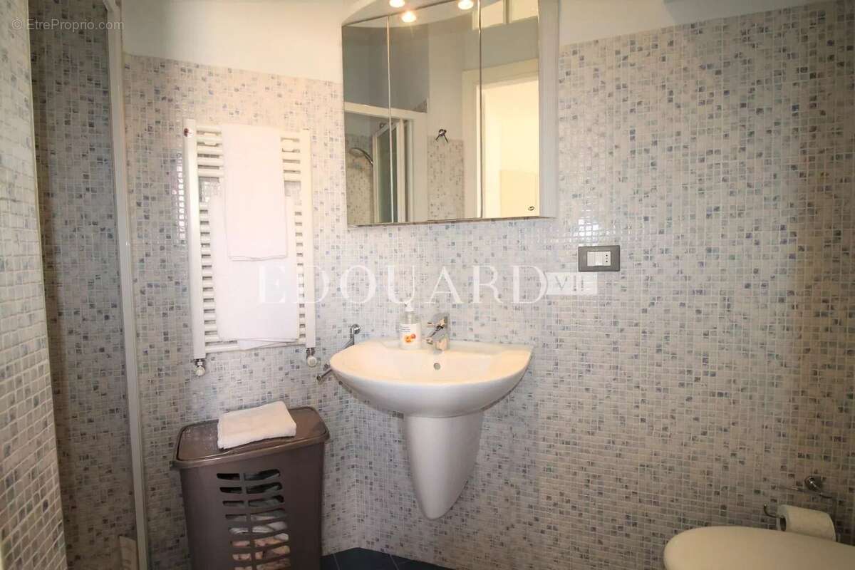 Appartement à MENTON