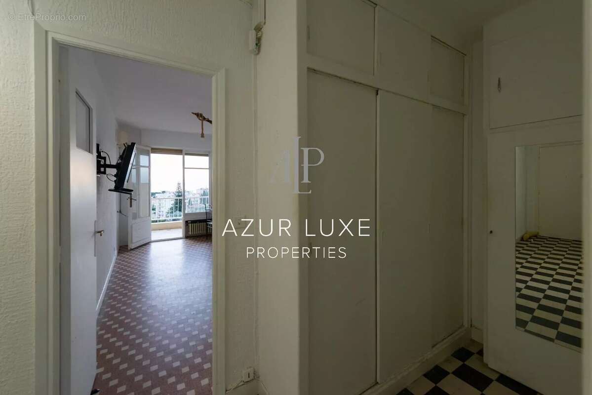 Appartement à BEAULIEU-SUR-MER