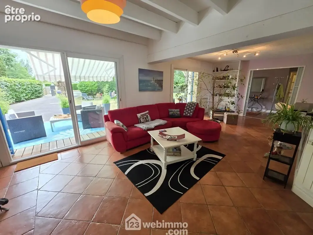 Maison 4 pièces 117 m² à vendre à Saint-Jean-D'illac (33127) - photo 6