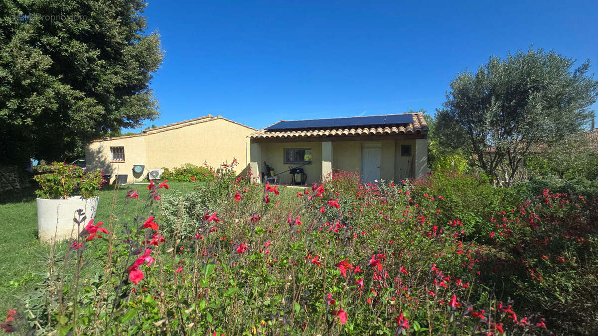Maison à BAGNOLS-SUR-CEZE