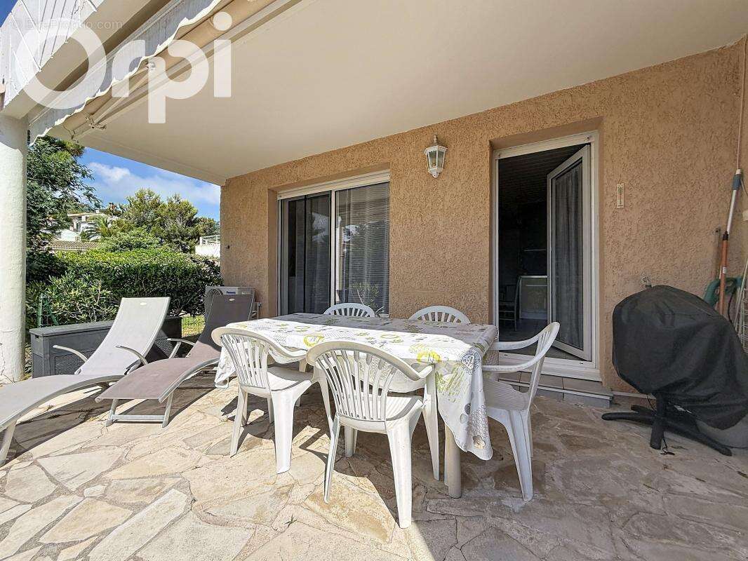 Saint-Aygulf – 2 pièces avec jardin, piscine, tennis et plage à pied - photo 2