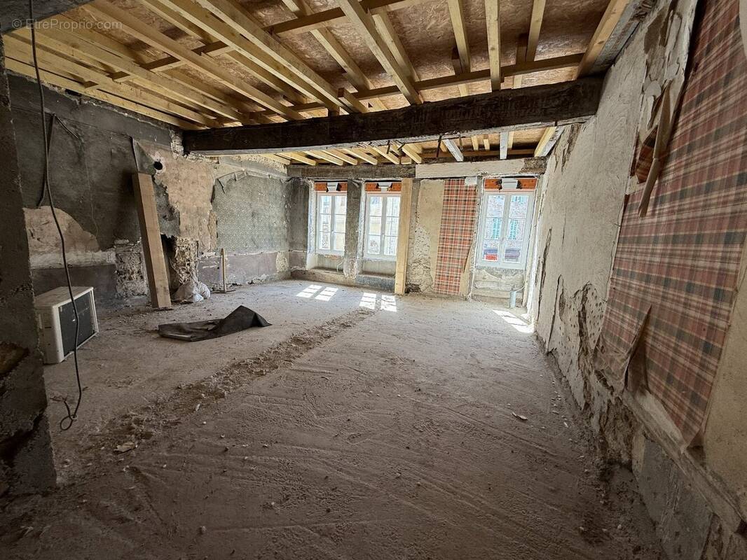 Appartement à LAGNIEU